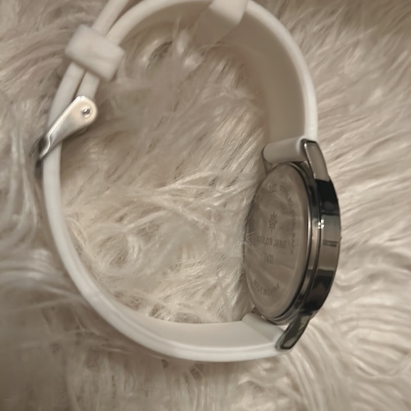 SAILOR JANE • Flirty , simple Watch w/white Band and bit o bling!  Like New - Picture 6 of 9